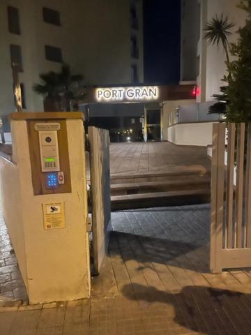 Апартаменти Atico En Port Gran Росес Екстер'єр фото